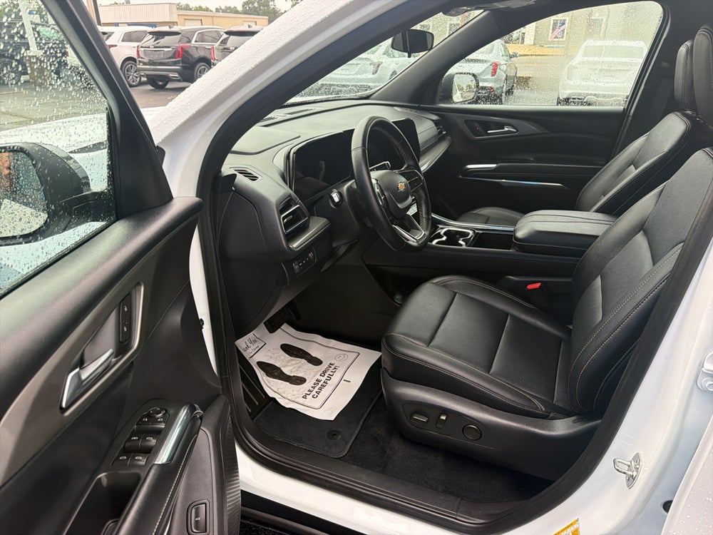 2026 Chevrolet Traverse LT — manufacturer image; actual vehicle may differ