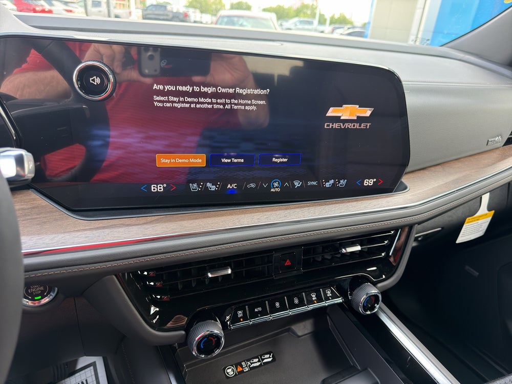 2026 Chevrolet Suburban High Country — vehicle photo