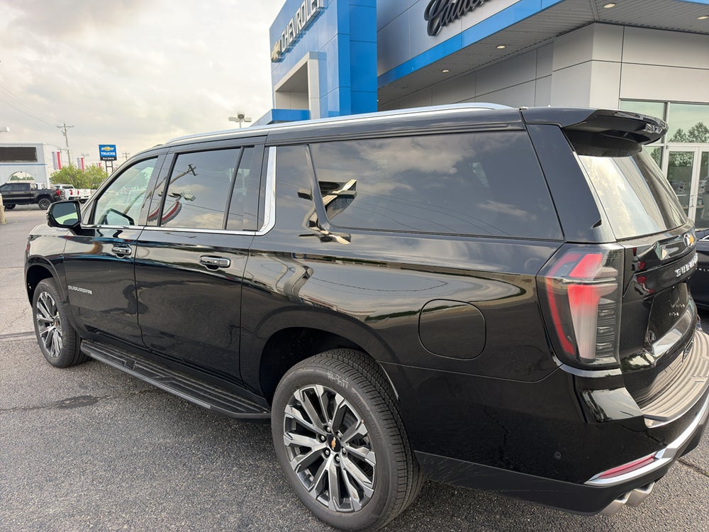 2026 Chevrolet Suburban High Country — vehicle photo