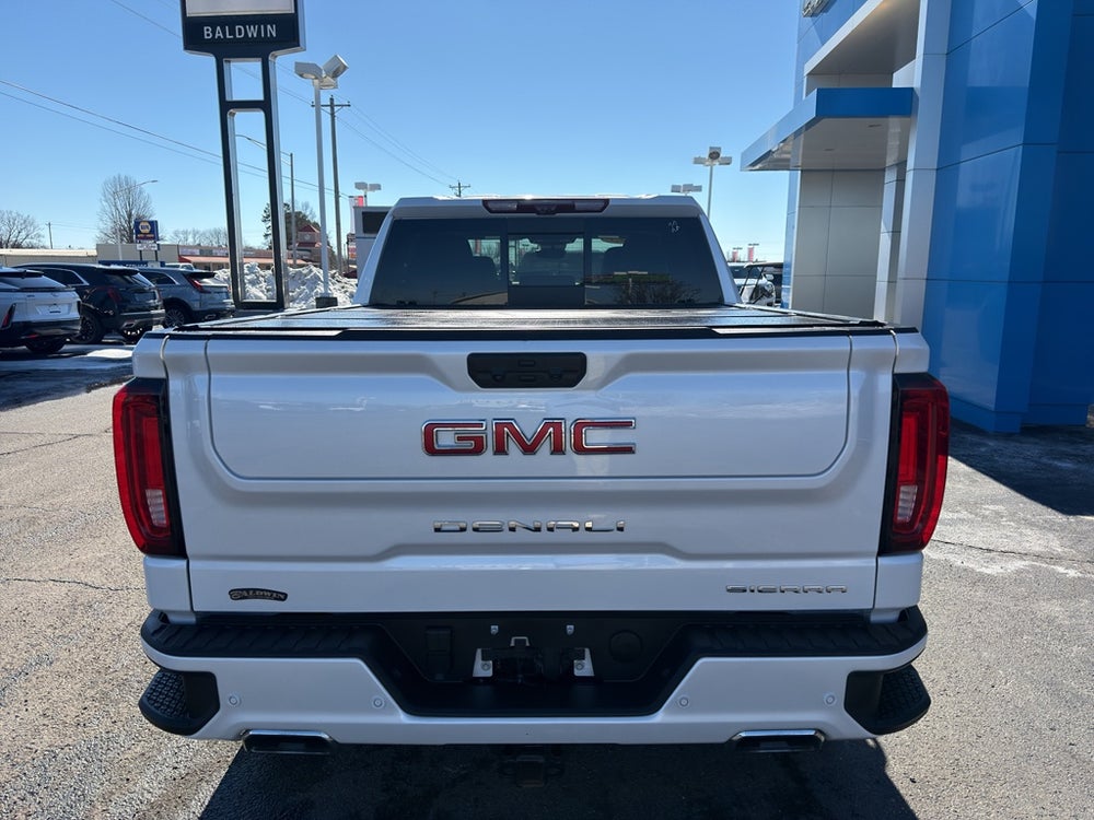 2023 GMC Sierra 1500 Denali — vehicle photo