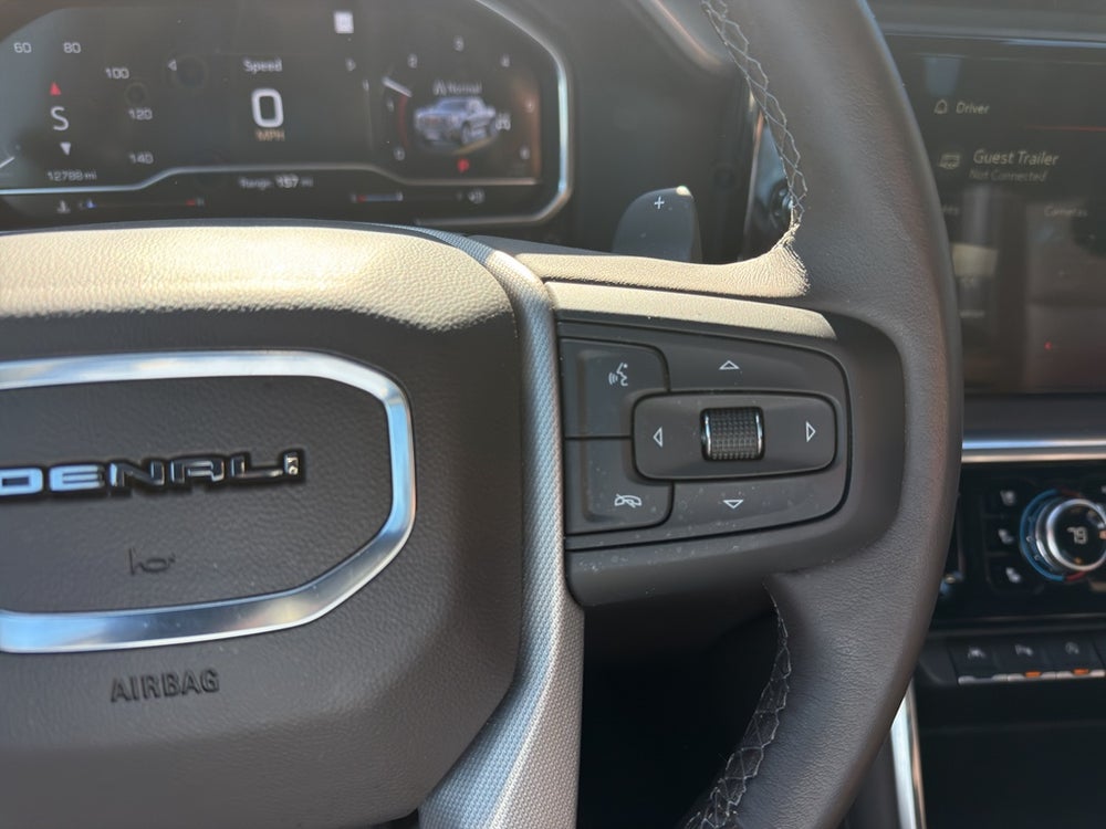 2023 GMC Sierra 1500 Denali — vehicle photo