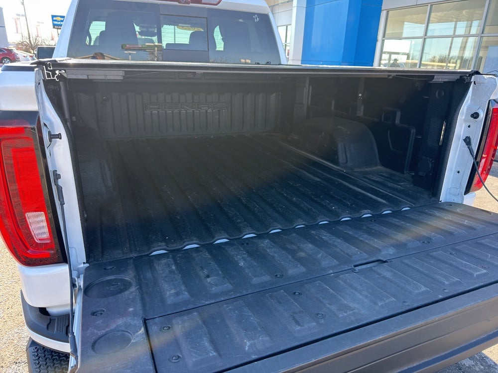 2023 GMC Sierra 1500 Denali — vehicle photo