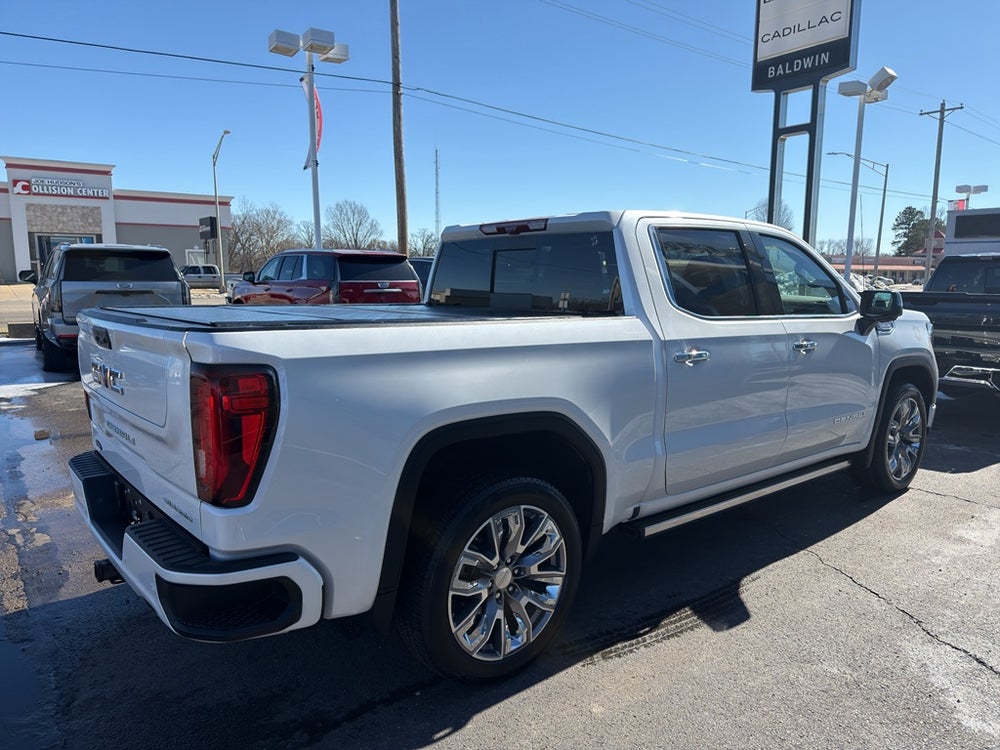 2023 GMC Sierra 1500 Denali — vehicle photo